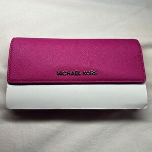 Michael Kors Fuchsia Jet Set Travel Checkbook Wallet